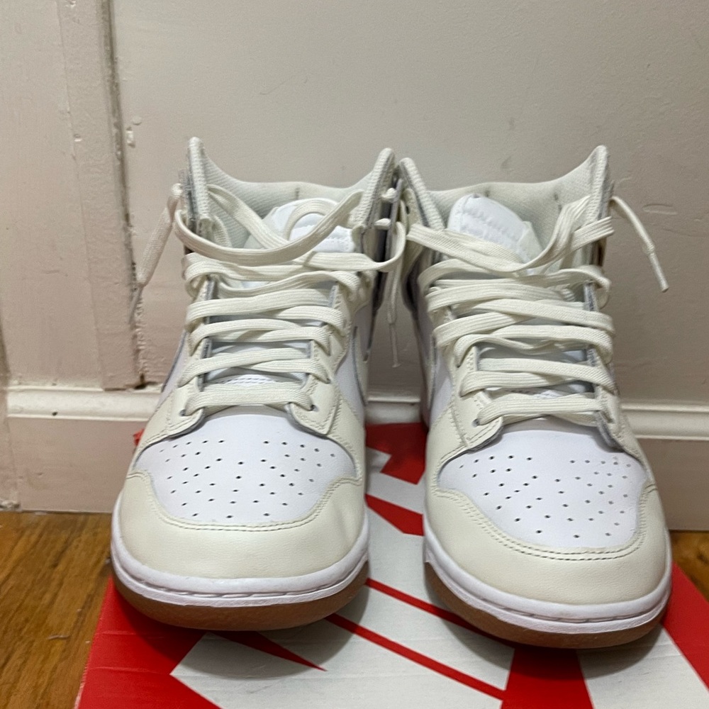 White Nike High Top Dunks - Picture 2 of 8